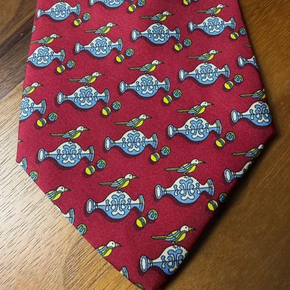 Salvatore Ferragamo Necktie Red Bird Print 100% Silk Made in Italy